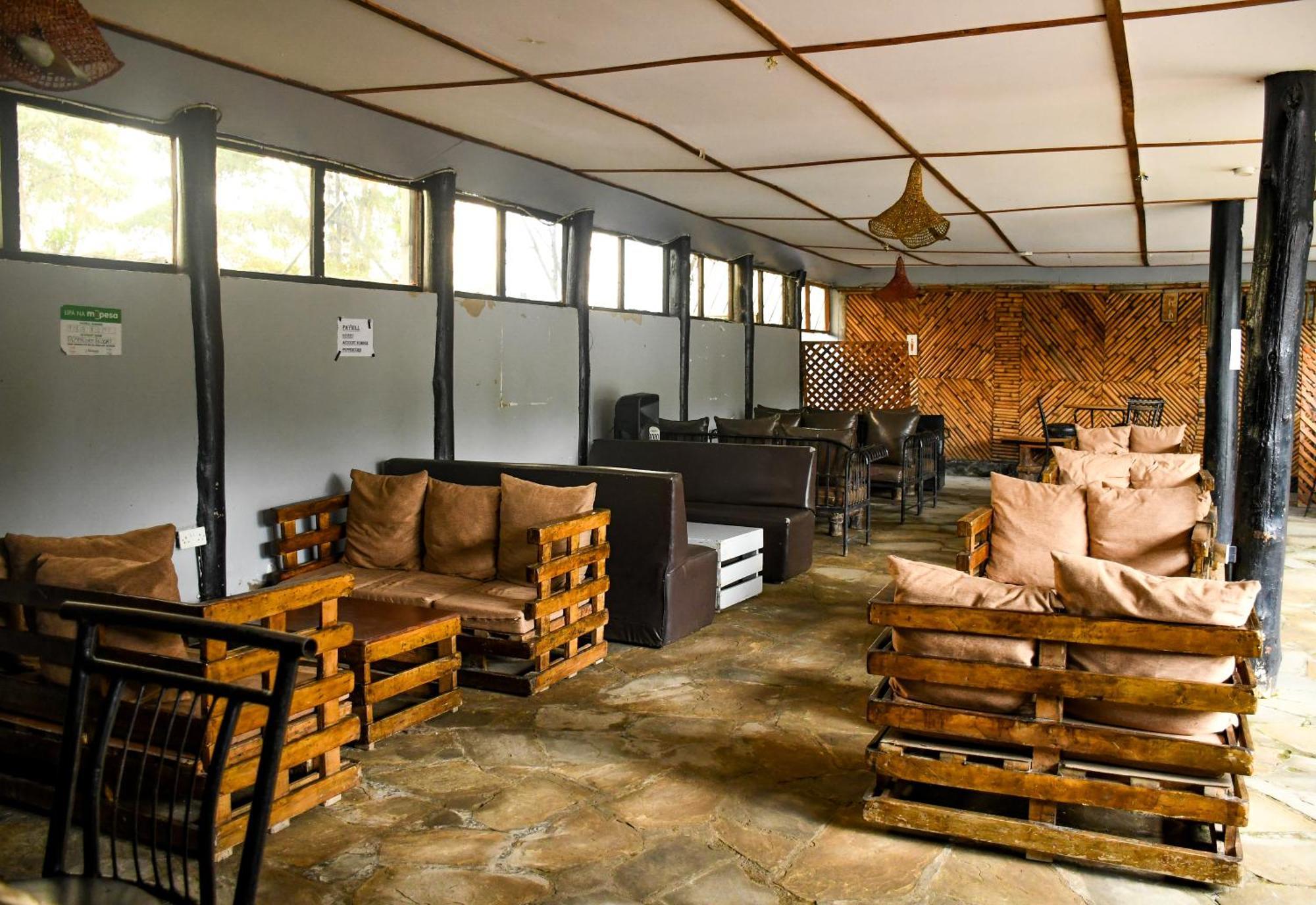 Dovenest Lodge Найваша Экстерьер фото