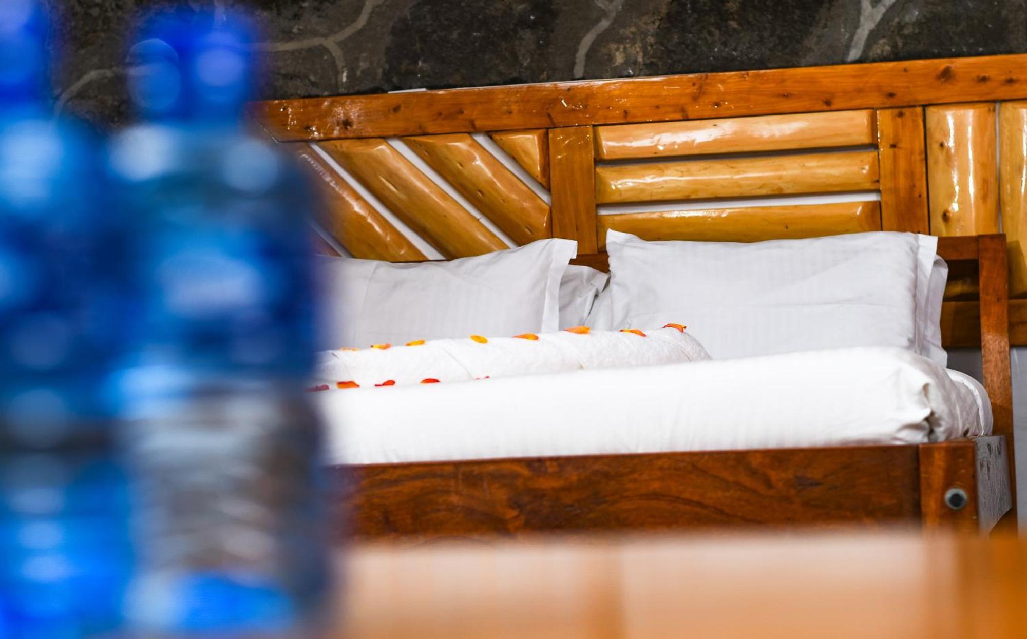 Dovenest Lodge Найваша Экстерьер фото